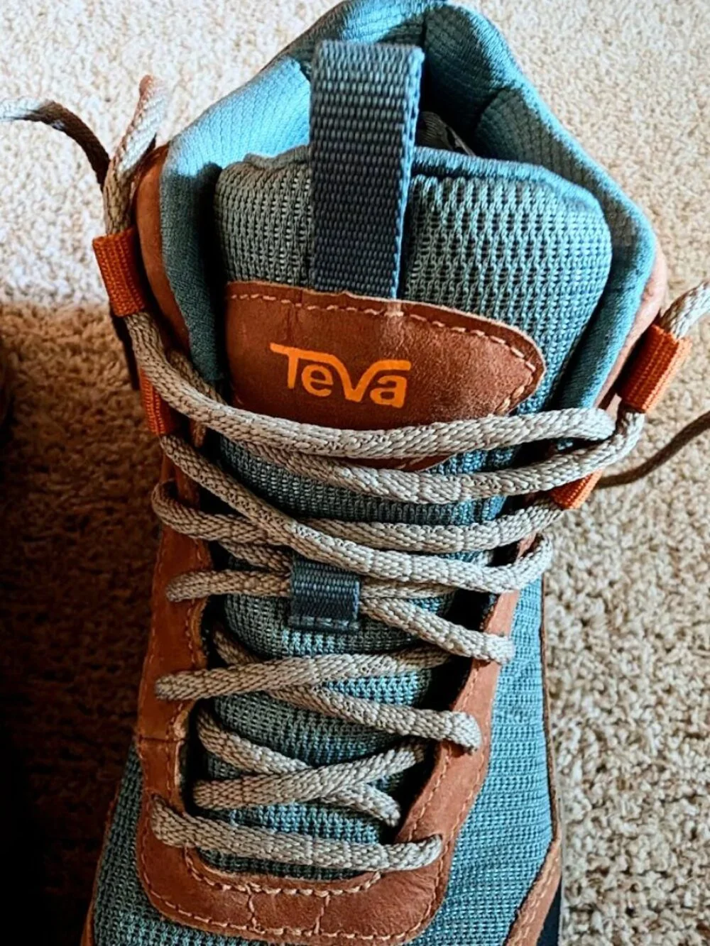 Teva | Ridgeview Mid RP Hiking Boots - Women in Tan/Trooper Size 7.5